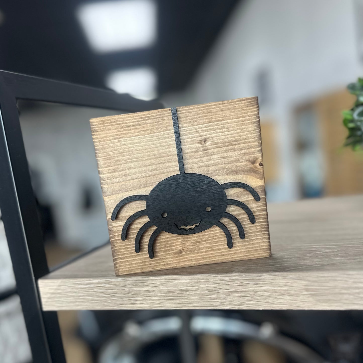 Spider - 4.5" Square Sign