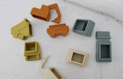 Construction bath toy set