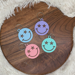 Star Eyes - Smiley Face Keychain